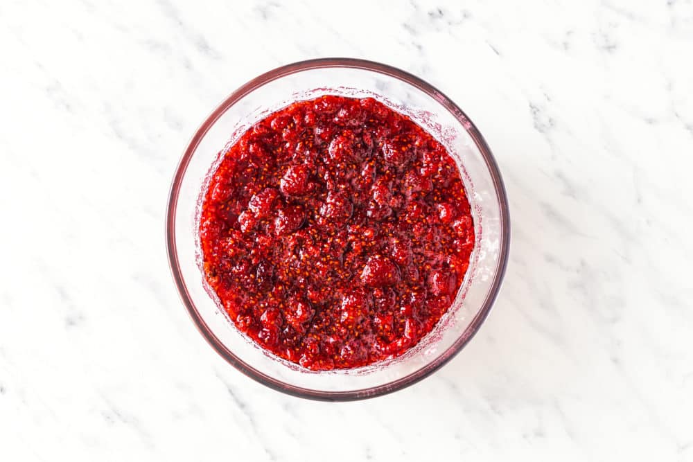 raspberry-jam-in-a-clear-bowl