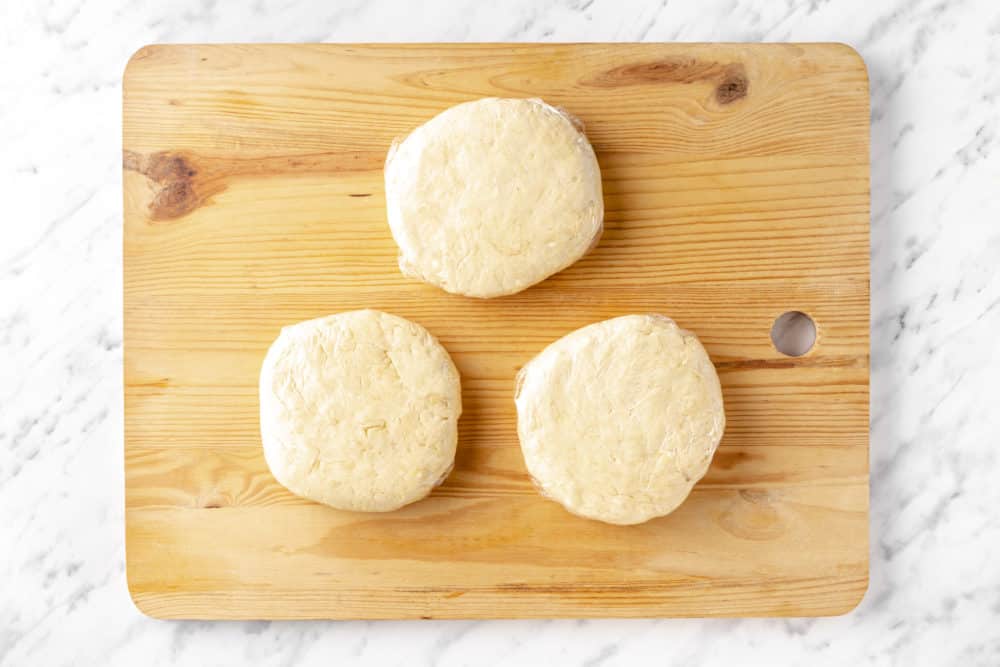 baklava-dough-rounds-on-a-wooden-board