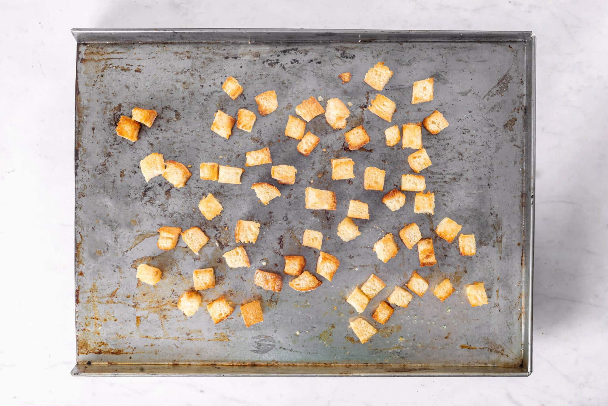 croutons-baked-on-a-baking-tray