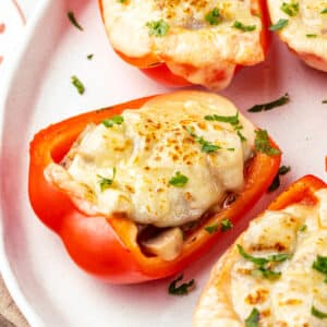 bell peppers stuffed with cheeese and mushrooms 300x300